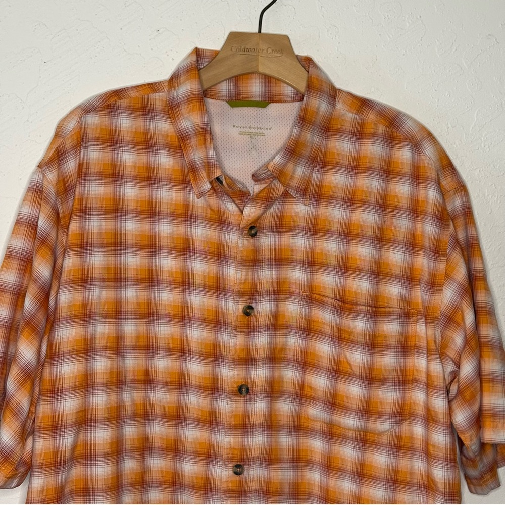 Royal Robbins Mens XL Shirt Quick Dry Hiking Polyester Short Sleeve Orange Plaid